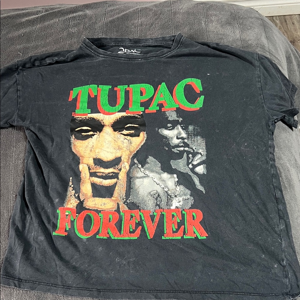 Black Tupac Graphic T-Shirt